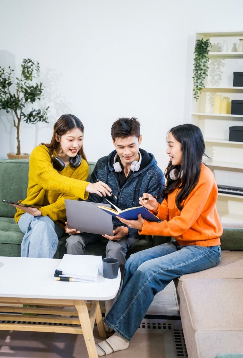 Steps for China students — Who we support study abroad backpack.